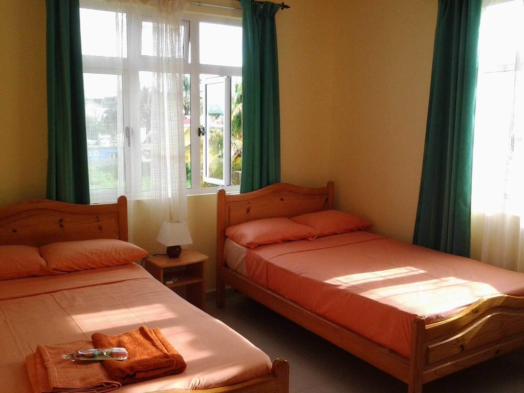 Twins Apartments Flic-en-Flacq 部屋 写真